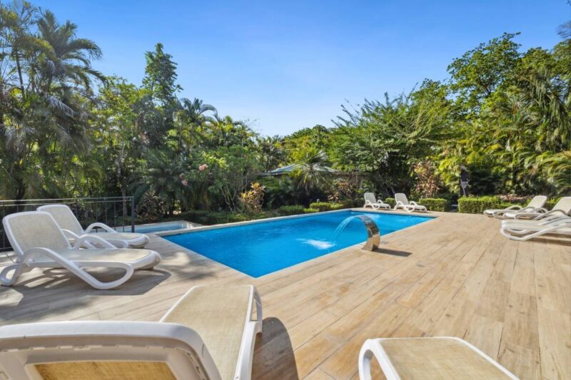 Hotel boutique en Playa Carrillo con alto rendimiento y potencial de expansión