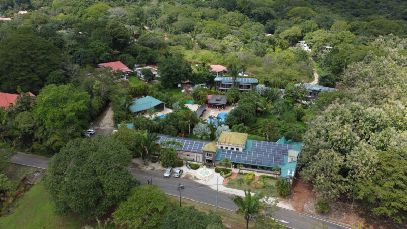 Hotel boutique en Playa Carrillo con alto rendimiento y potencial de expansión