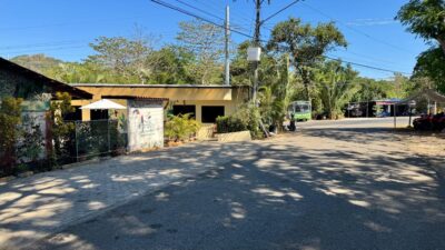 Hotel en Playa Carrillo a 500 m de la playa