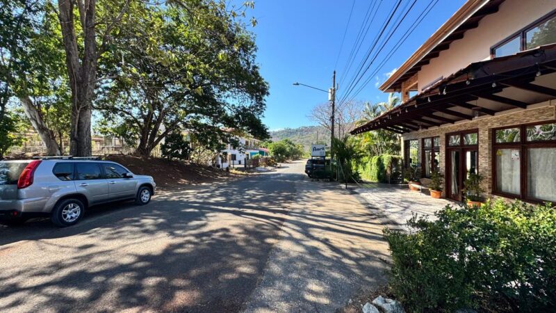 Hotel en Playa Carrillo a 500 m de la playa