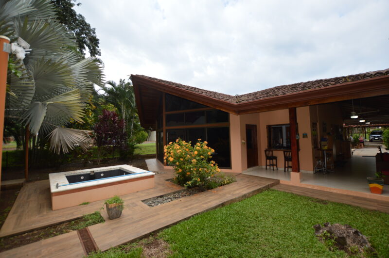 Sustainable Luxury Estate in Bosques del Lago Playa Carrillo