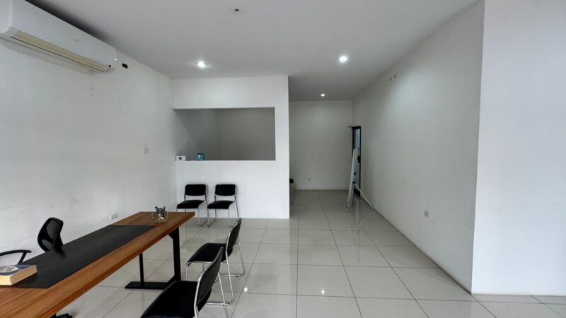 Office for Rent in Nicoya Center Strategic Commercial Location
